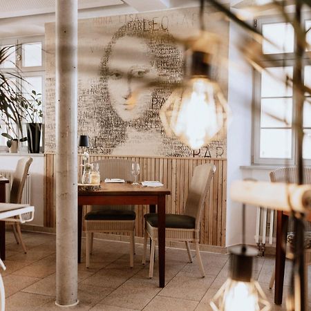 Landhotel Zum Schwanen Mit Restaurant Mona Liza Osthofen Εξωτερικό φωτογραφία