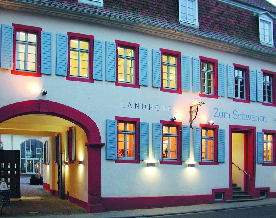 Landhotel Zum Schwanen Mit Restaurant Mona Liza Osthofen Εξωτερικό φωτογραφία